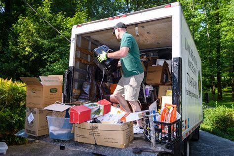 Junk removal service sugar land  We can pick up any junk item, as we specialize in residential and commercial junk removal services in Sugar Land and surrounding areas